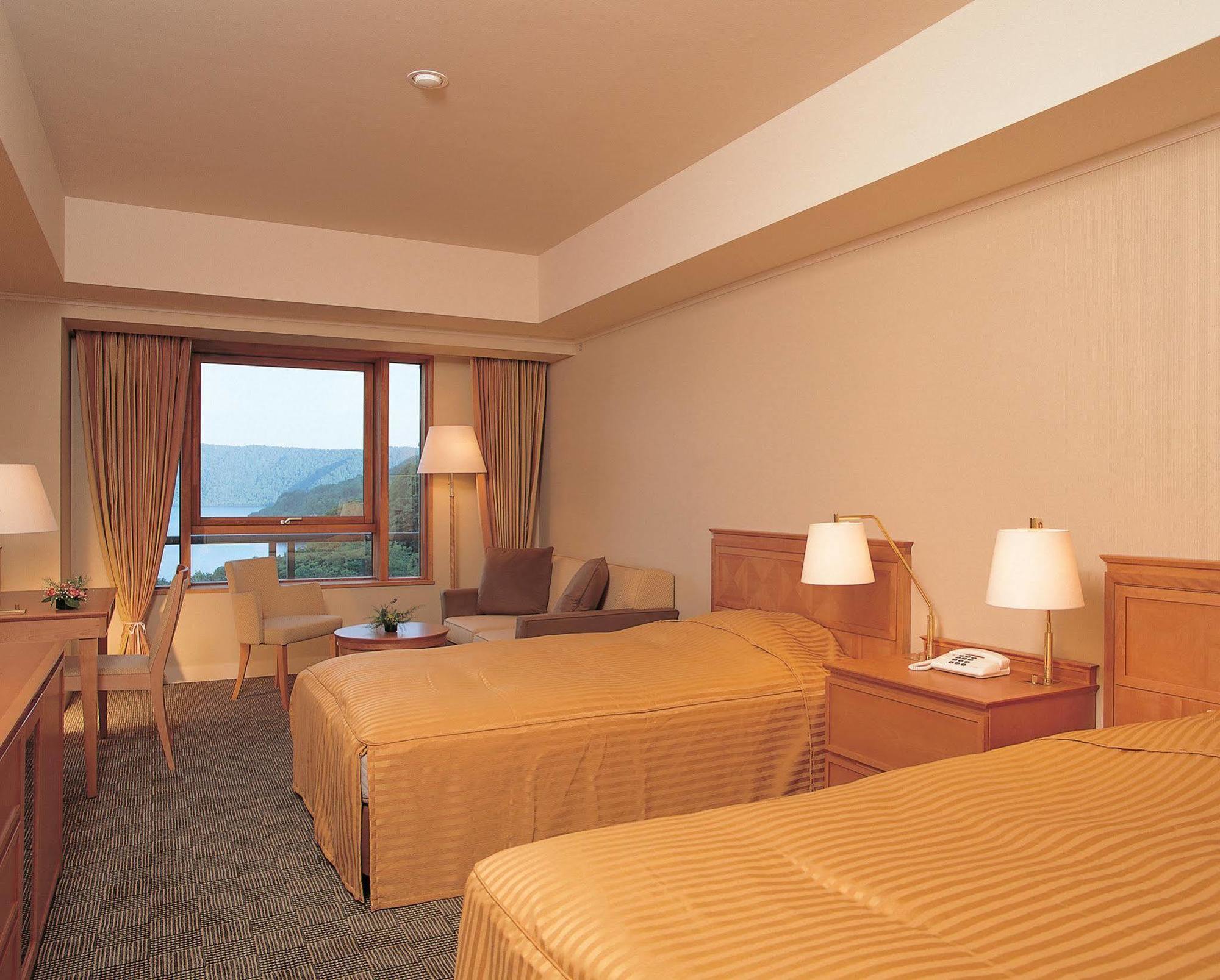 Towada Prince Hotel Kosaka Exterior photo
